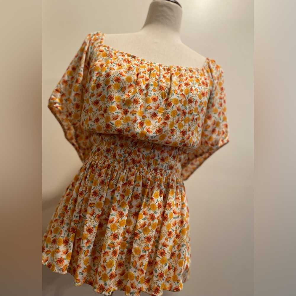 Torrid, Size 3, Sunset Floral, Peplum Cris Cross Back Top - NWT - Picture 7 of 9